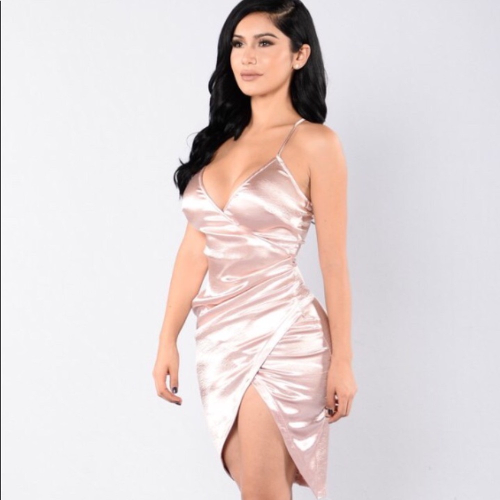 ❌Fashion Nova Silk Dress❌